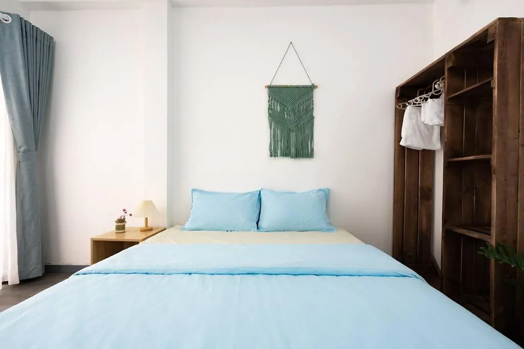 Chilling Rooftop Flat At District 1 Ho Chi Minh City